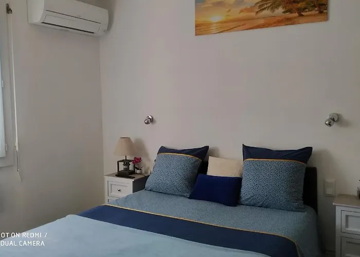 Chambres Tout Confort,Gare Tgv ,Wifi,Clim, Parking,Pt Dejeuner