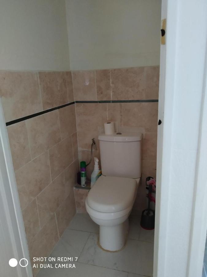 Confort,gare Tgv ,wifi,climatisation, Parking,pt Dejeuner Accommodatie bij particulieren *