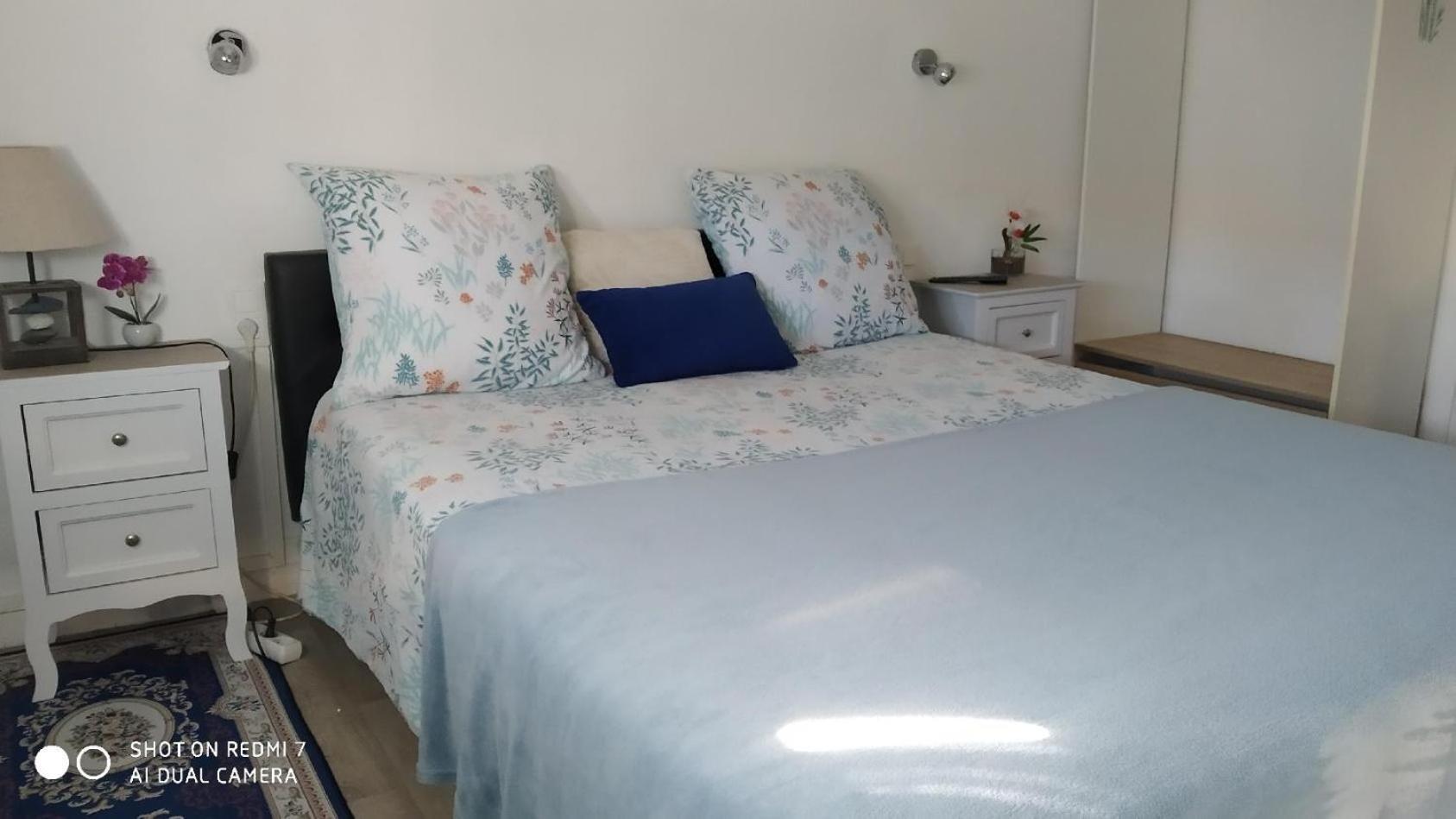 Confort,gare Tgv ,wifi,climatisation, Parking,pt Dejeuner Privatunterkunft
